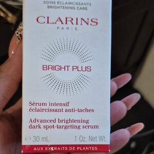 Clarins Bright Plus Serum - White and Red